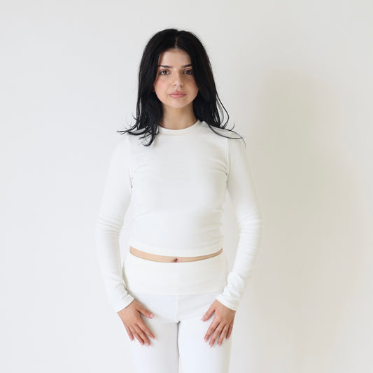 ‘Aleia’ Long sleeve tee in off white - front view